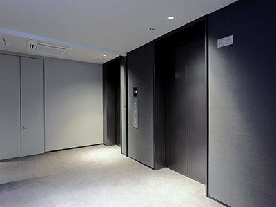 基準階エレベーターホール｜ザ・パークハウス三田タワー